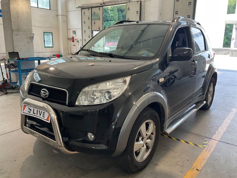 Daihatsu Terios 1.5 — 1/8