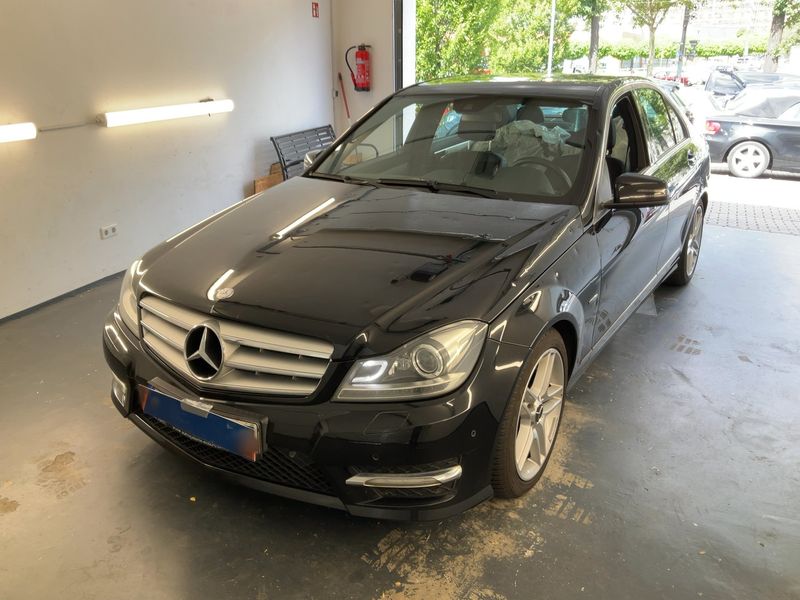 Mercedes-Benz C-Klasse C 300 CDI — 1/8