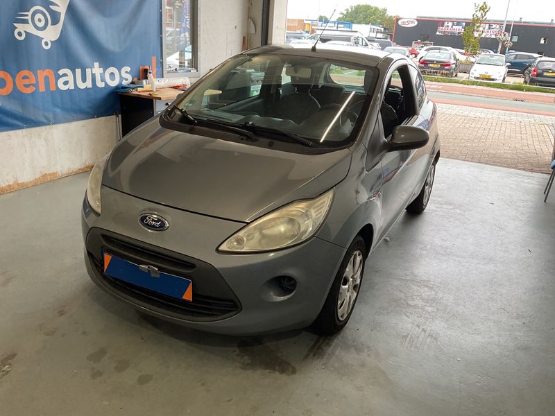 Ford Ka 1.2 — фото 1