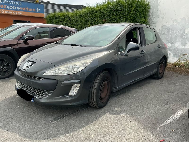 Peugeot 308 1.6 HDi — 1/8