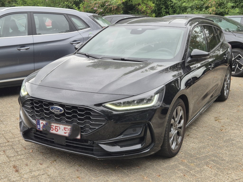 Ford Focus 1.0 EcoBoost Mild-Hybrid — 1/8