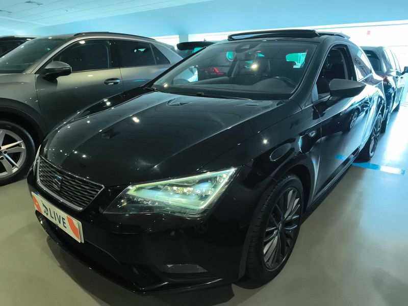 Seat Leon 1.6 TDI — фото 1
