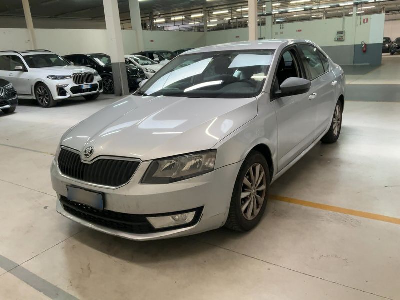 Skoda Octavia 1.6 TDI — 1/8