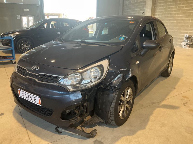 Kia Rio 1.1 CRDi — фото 1