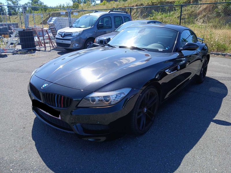 BMW Z4 sDrive 20i — фото 1