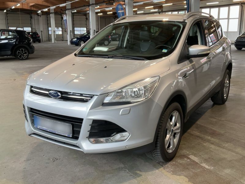 Ford Kuga 2.0 TDCi — фото 1