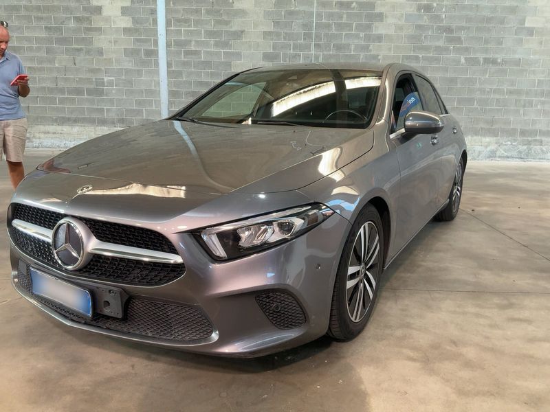 Mercedes-Benz A-Klasse A 180 d — 1/8
