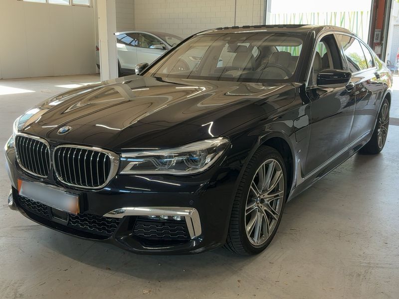 BMW 7er 740e — 1/8