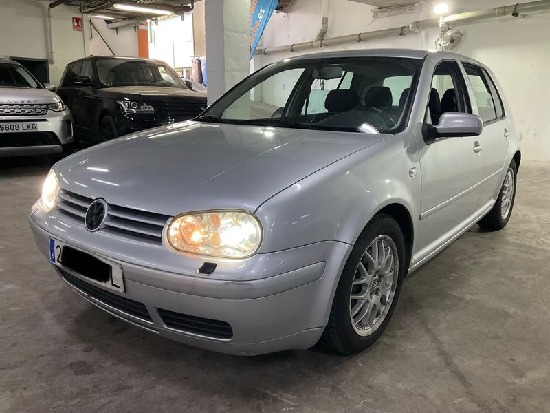 Volkswagen Golf IV 1.8 Turbo — 1/8