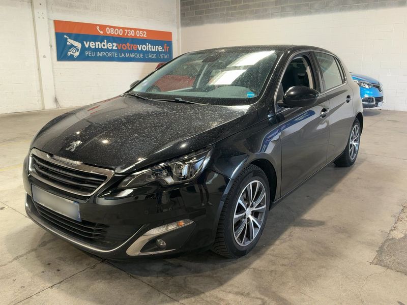 Peugeot 308 1.2 e-THP — 1/8