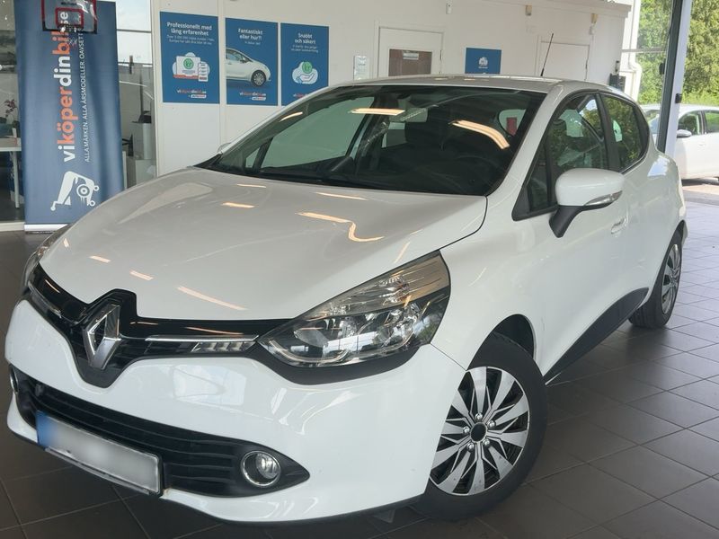 Renault Clio 1.2 — фото 1