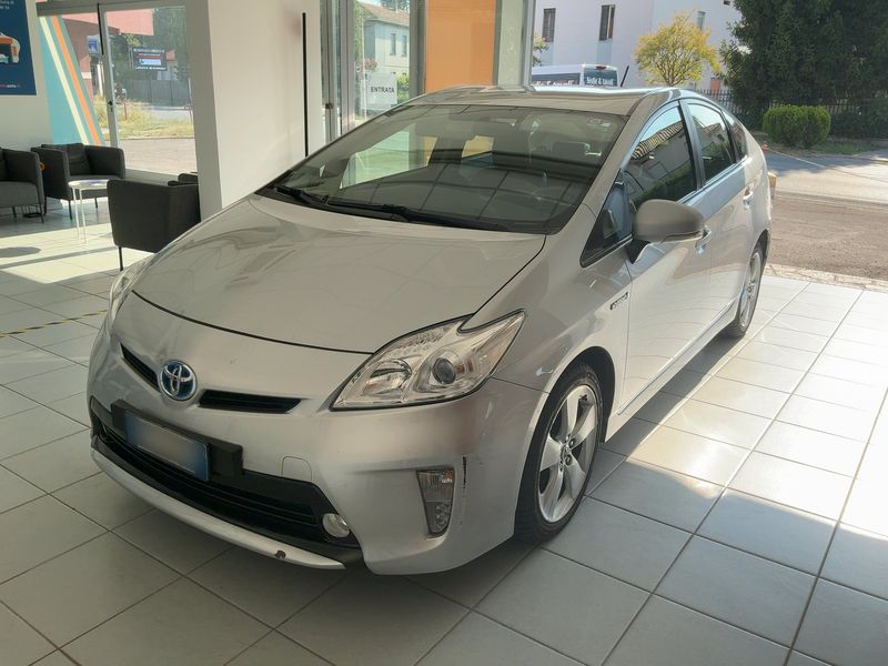 Toyota Prius 1.8 — 1/8