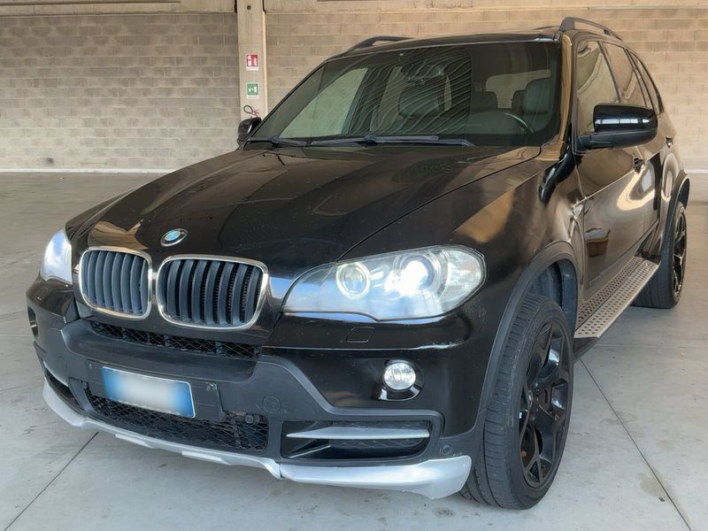 BMW X5 3.0d — фото 1
