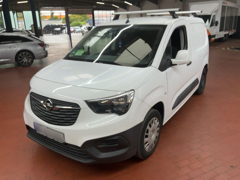 Opel Combo 1.5 CDTI — 1/8
