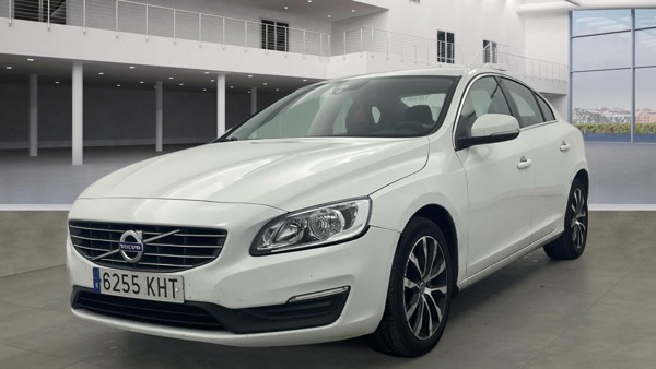 Volvo S60 diesel — 1/8