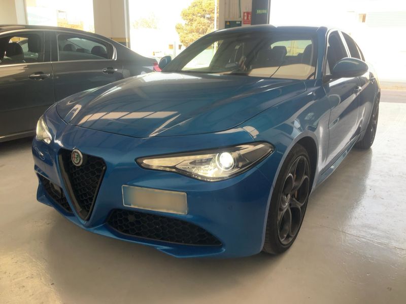 Alfa Romeo Giulia 2.0 Turbo — 1/8
