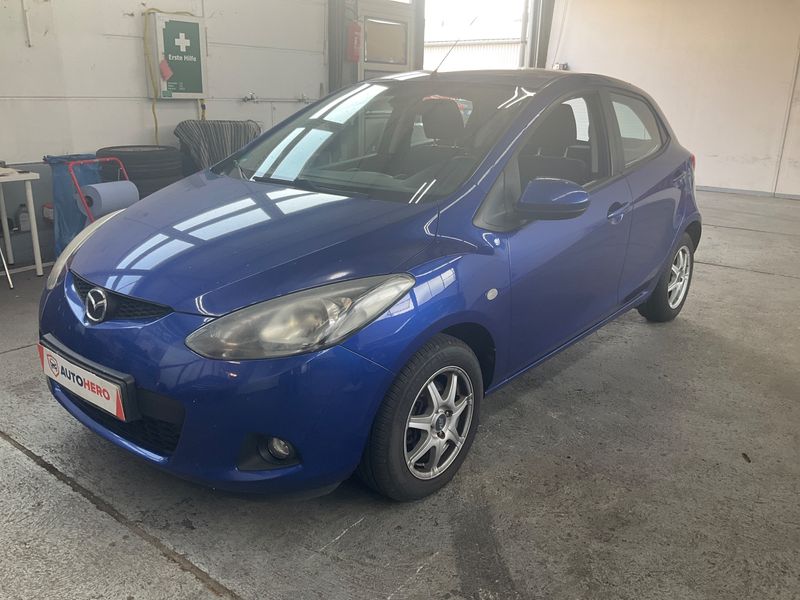 Mazda 2 1.3 — 1/8