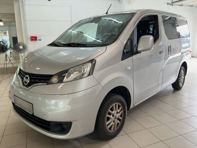 Nissan NV200 Evalia 1.6 — фото 1