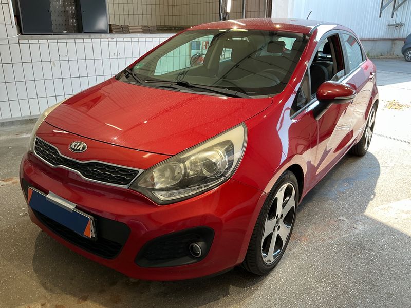 Kia Rio 1.4 — 1/8