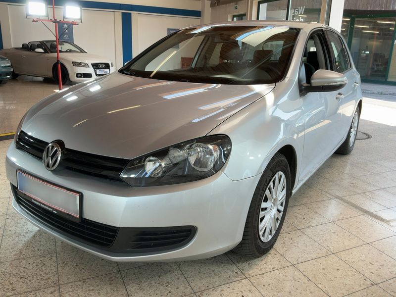 Volkswagen Golf VI 1.6 TDI — фото 1