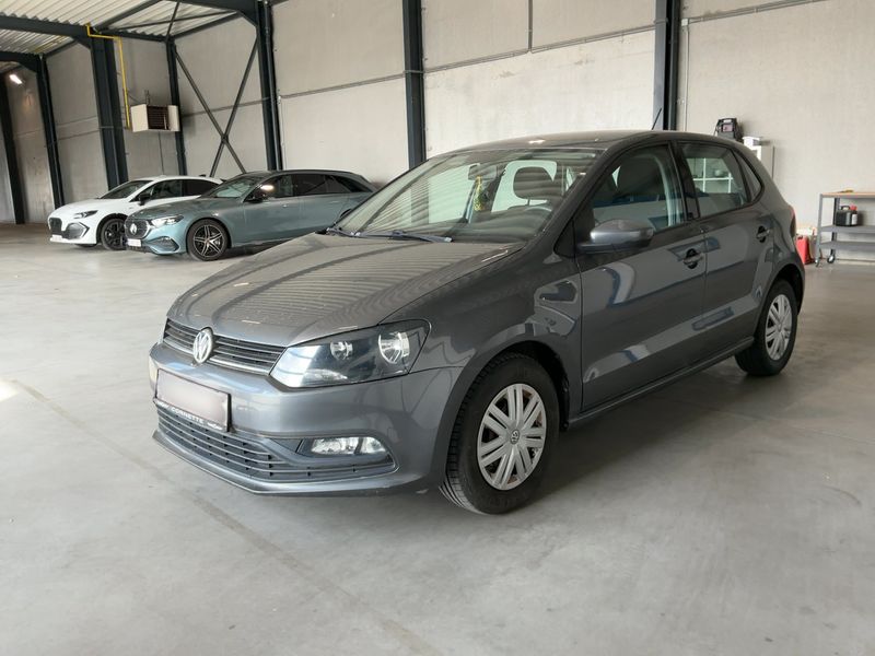 Volkswagen Polo 1.0 — 1/8