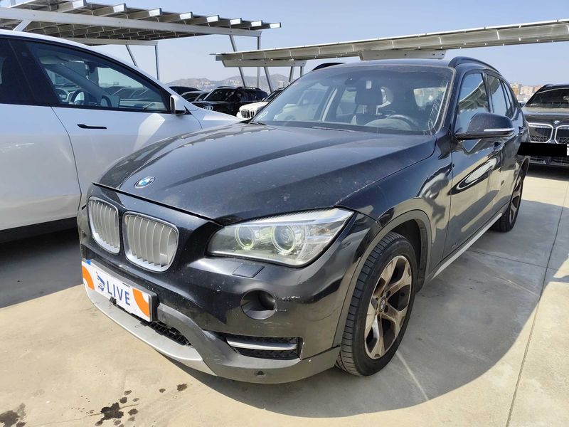 BMW X1 xDrive 18d — 1/8