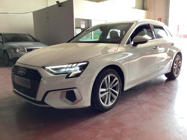 Audi A3 Sportback 30 TDI — фото 1