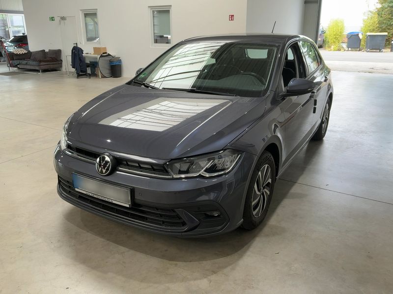 Volkswagen Polo 1.0 TSI — фото 1