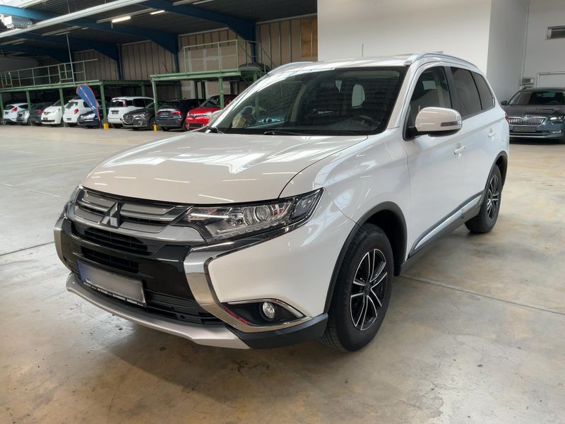 Mitsubishi Outlander 2.0 MIVEC — 1/8