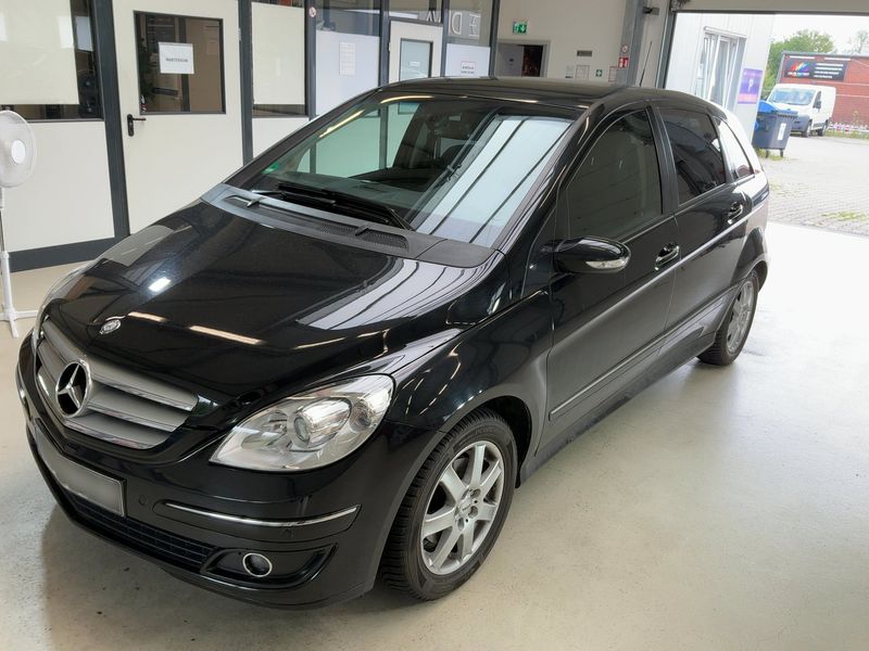 Mercedes-Benz B-Klasse B 200 — 1/8