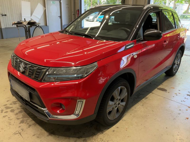 Suzuki Vitara 1.4 BoosterJet Mild-Hybrid — 1/8