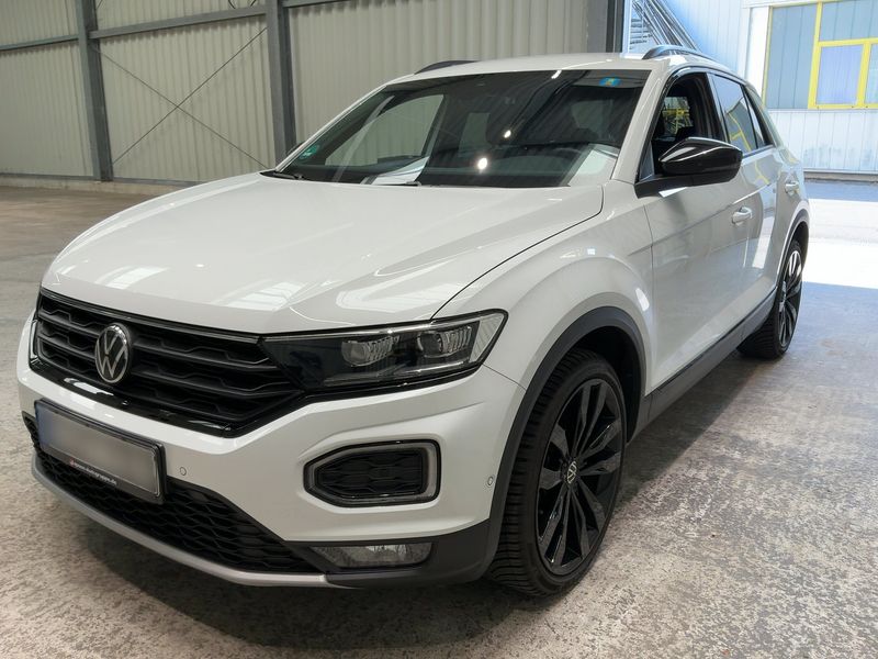 Volkswagen T-Roc 1.5 TSI ACT — 1/8