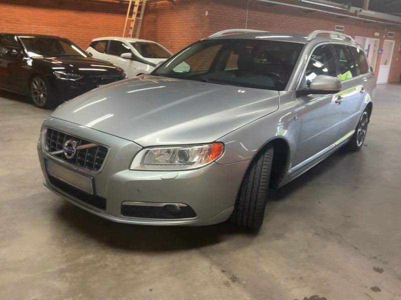 Volvo V70 1.6 D2 — 1/8