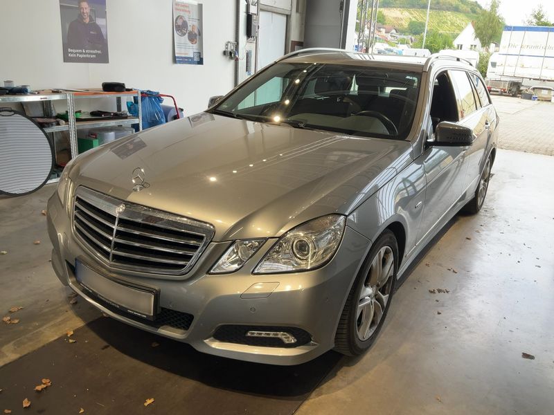 Mercedes-Benz E-Klasse E 220 CDI — 1/8