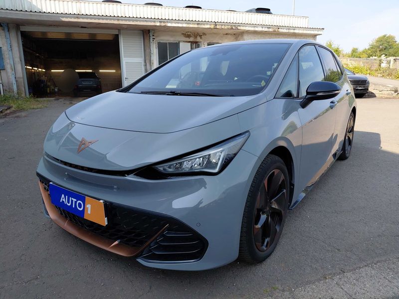 Cupra Born electric drive 150 kW — 1/8