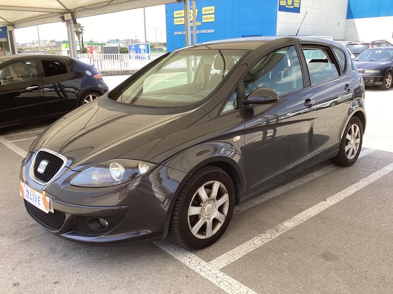 Seat Altea 1.9 TDI — фото 1
