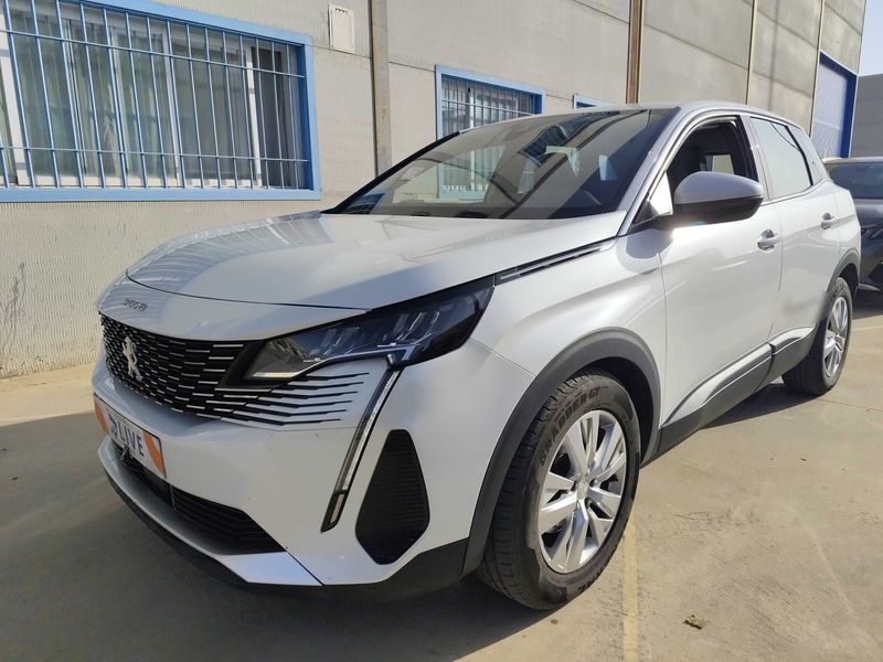 Peugeot 3008 1.5 Blue-HDi — 1/8