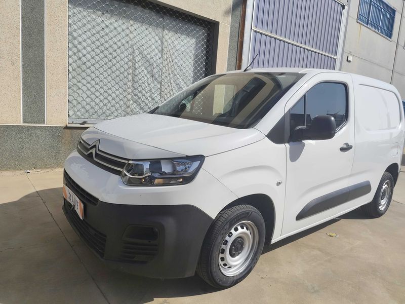 Citroen Berlingo 1.5 Blue-HDi — 1/8