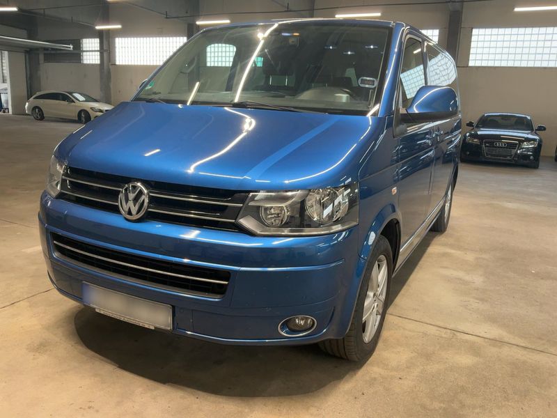 Volkswagen T5 Multivan 2.0 TDI — 1/8