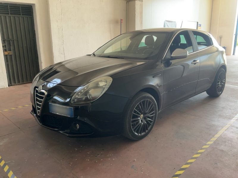 Alfa Romeo Giulietta 1.6 JTDM — фото 1