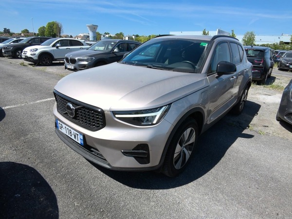 Volvo Xc40 Plus — 1/8