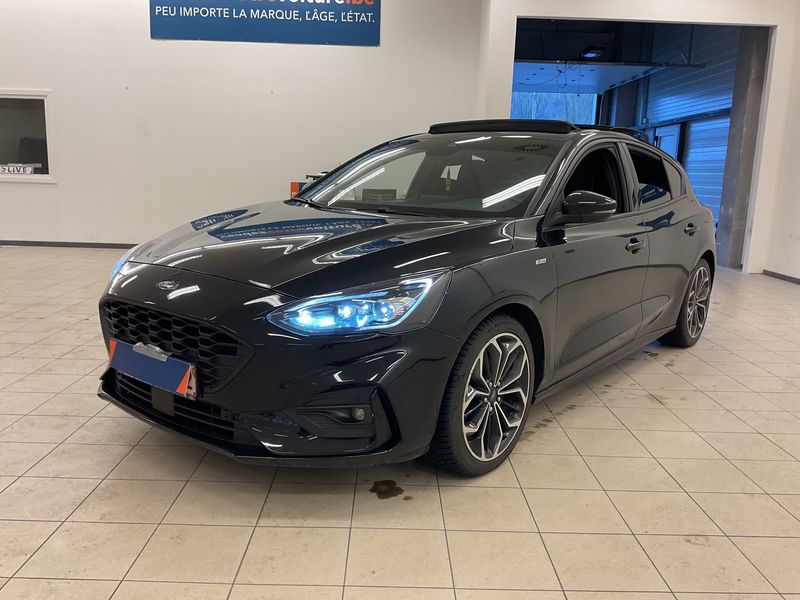 Ford Focus 1.0 EcoBoost — фото 1