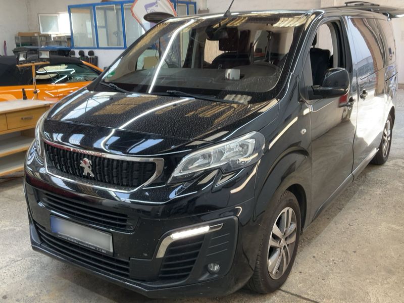 Peugeot Expert 2.0 Blue-HDi — 1/8