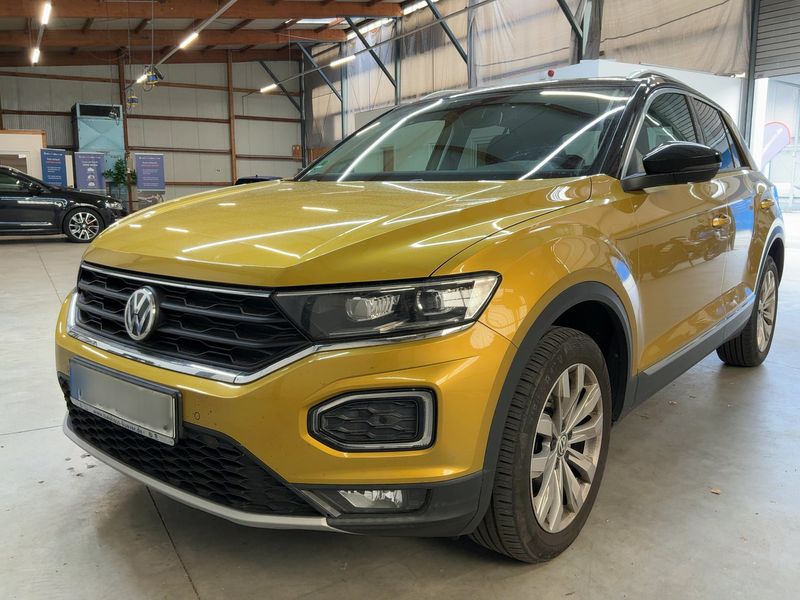 Volkswagen T-Roc 1.5 TSI ACT — 1/8