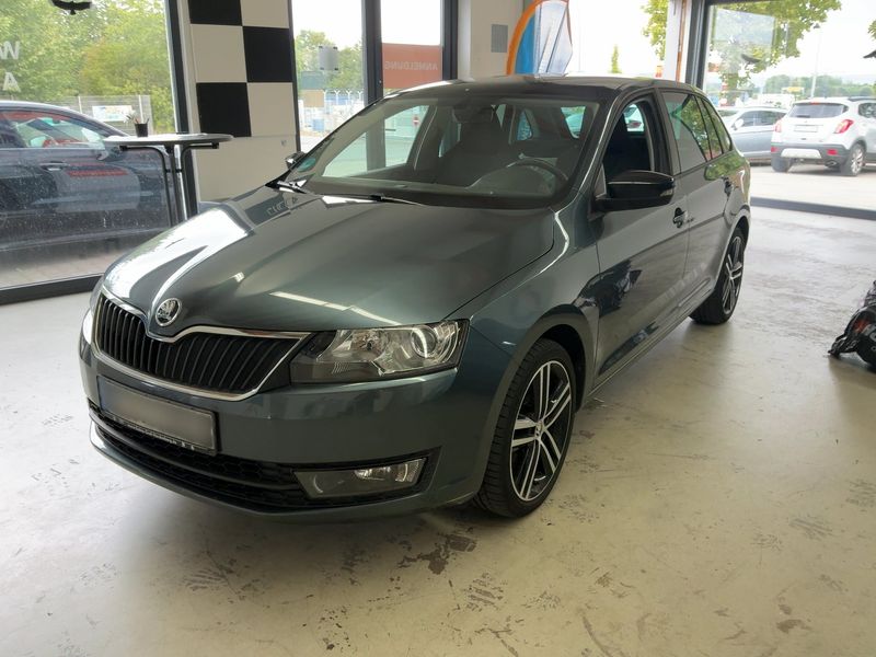 Skoda Rapid Spaceback 1.4 TSI — фото 1